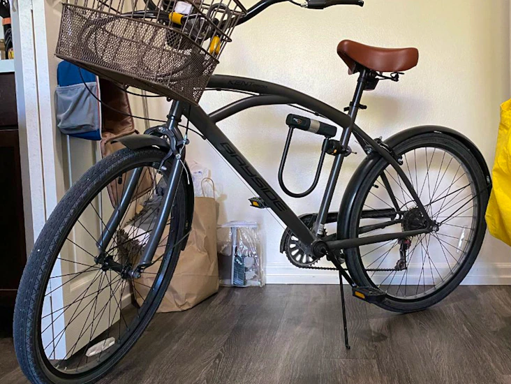 Comfortable cruiser bike ride