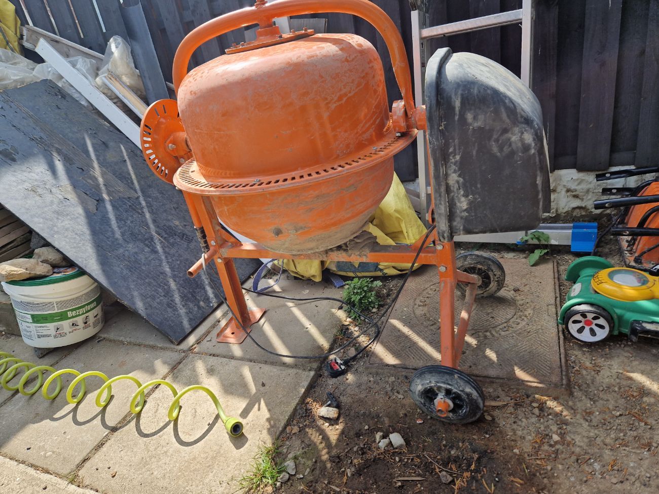 Concrete mixer, 70l, 230v