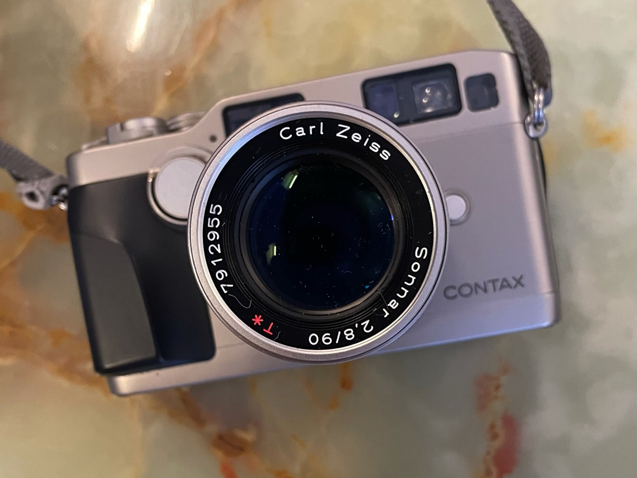 Contax g2 and 90mm lens with spare batteries
