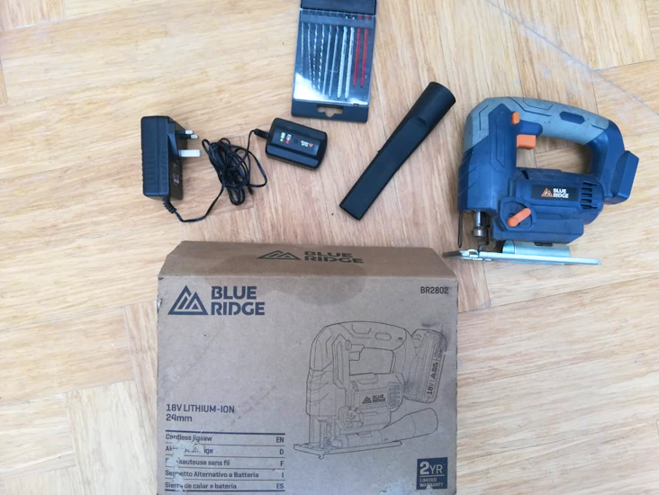 Cordless jigsaw - li-ion battery - 18 v blue ridge