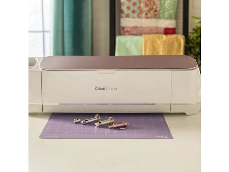 Cricut maker