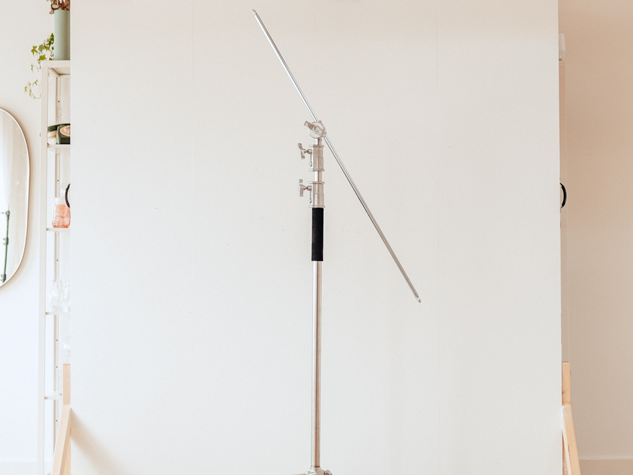 C-stand with boom arm kit 