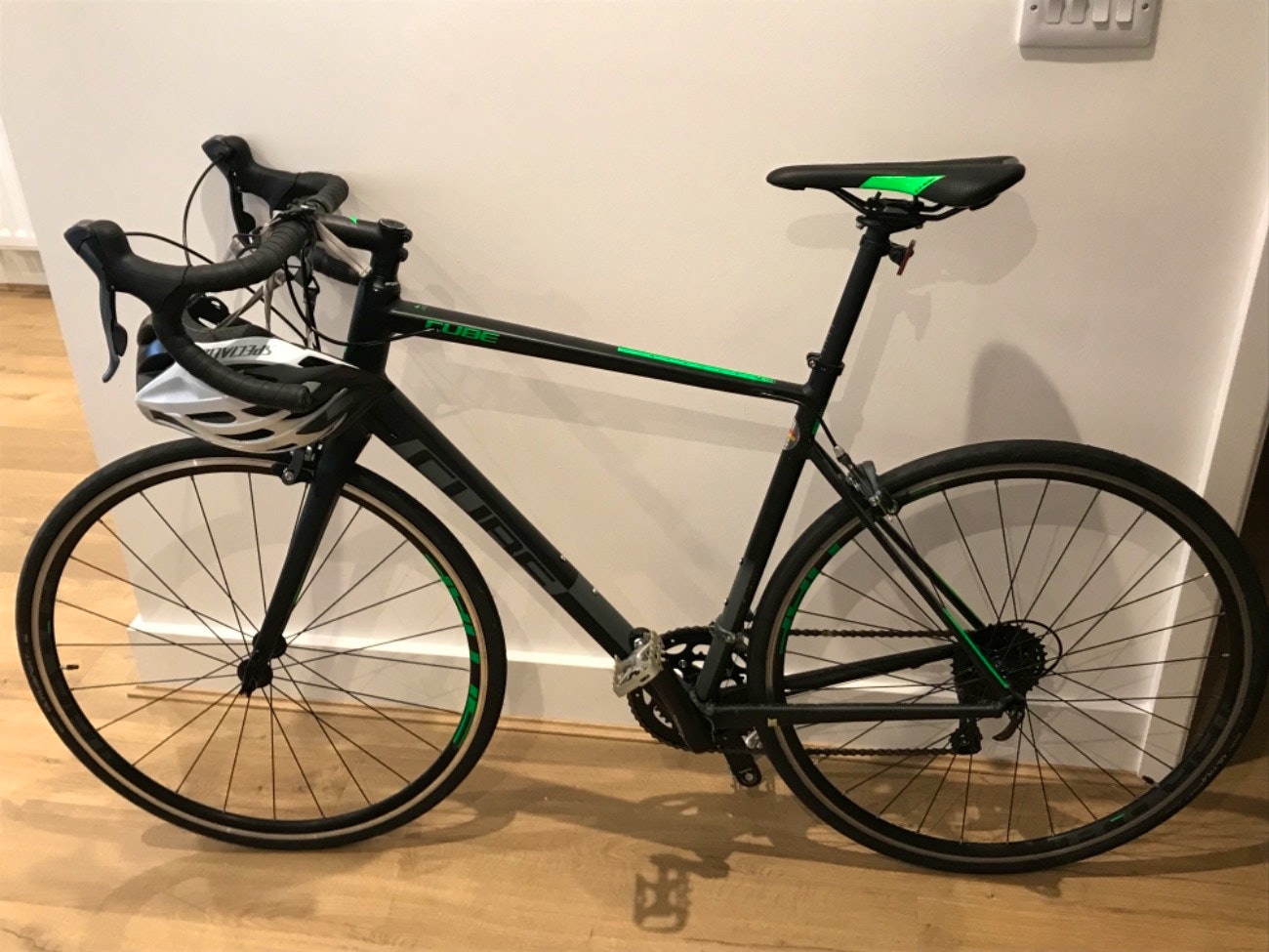 Rent Cube Attain 2017 56 Road Bike from James Woolston Southampton for 16 19 day