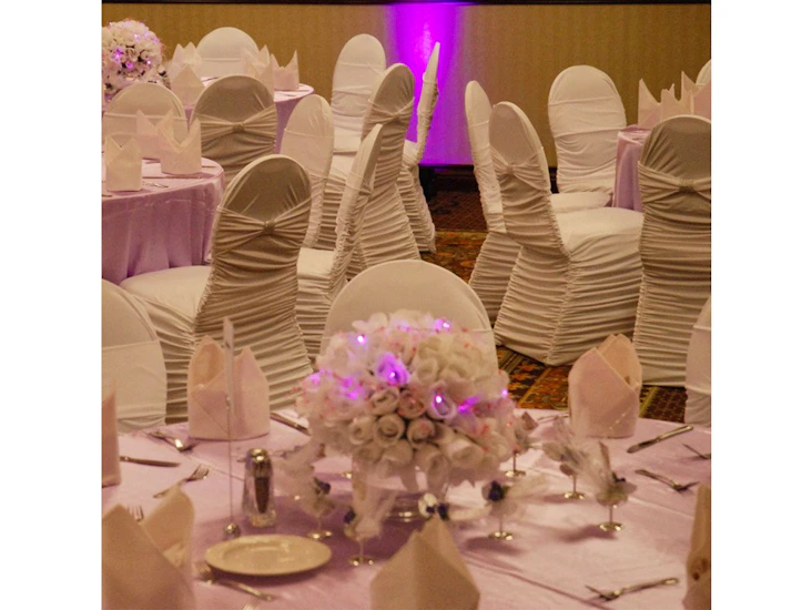Cube vase with white rose balls and led lights