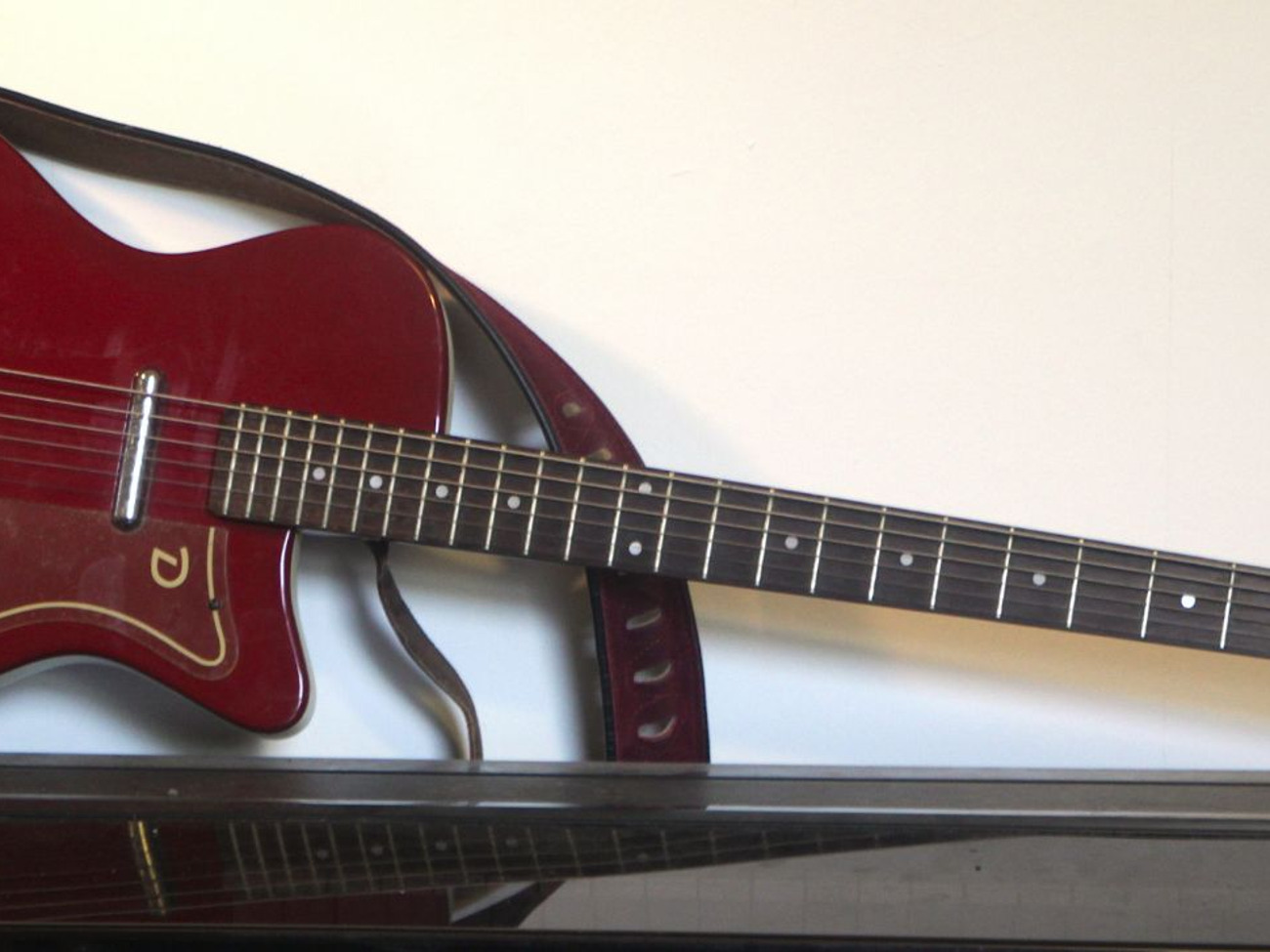 Danelectro baritone guitar