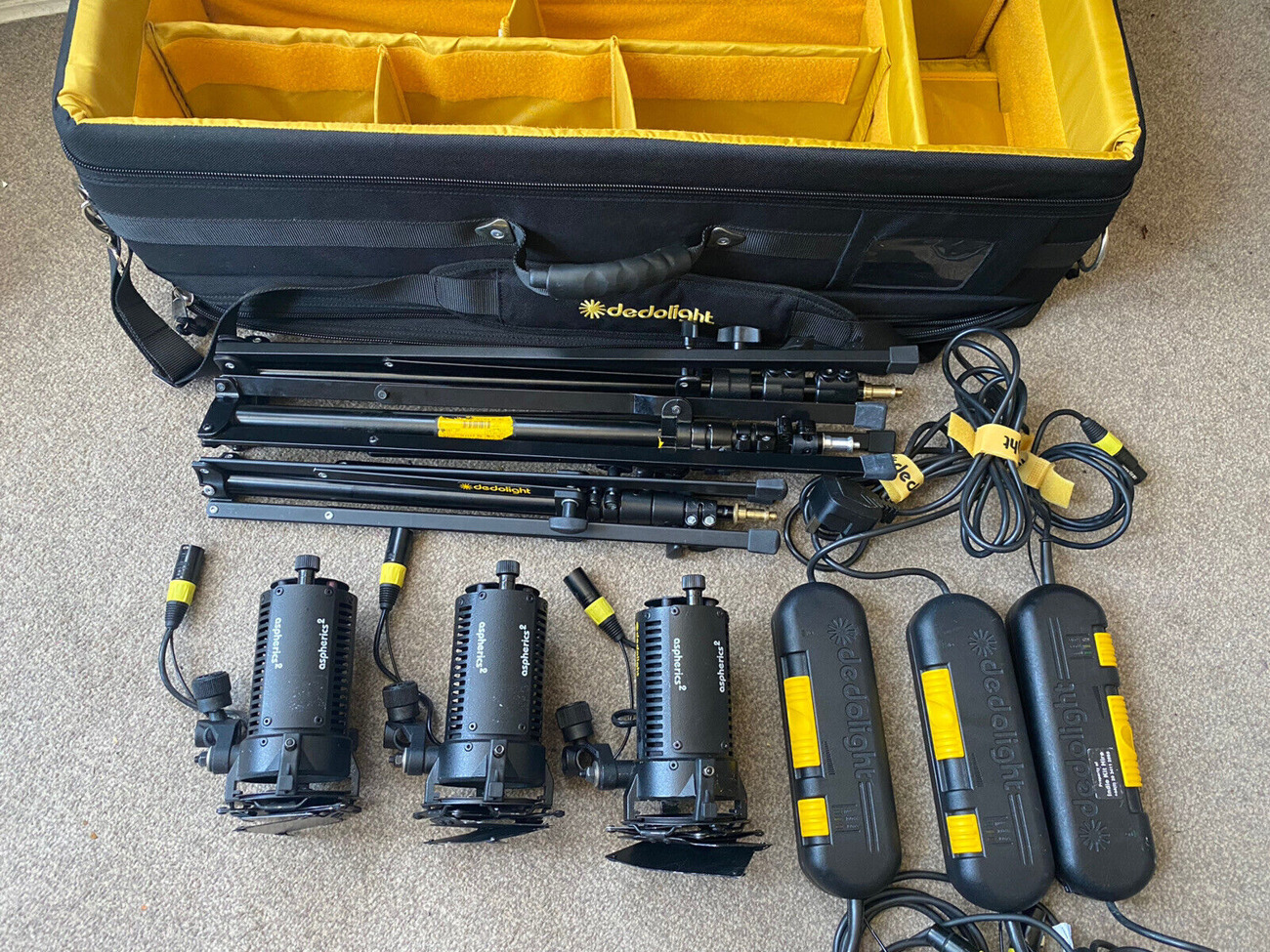 Dedolight kit - 3 lights (4 avaliable) 