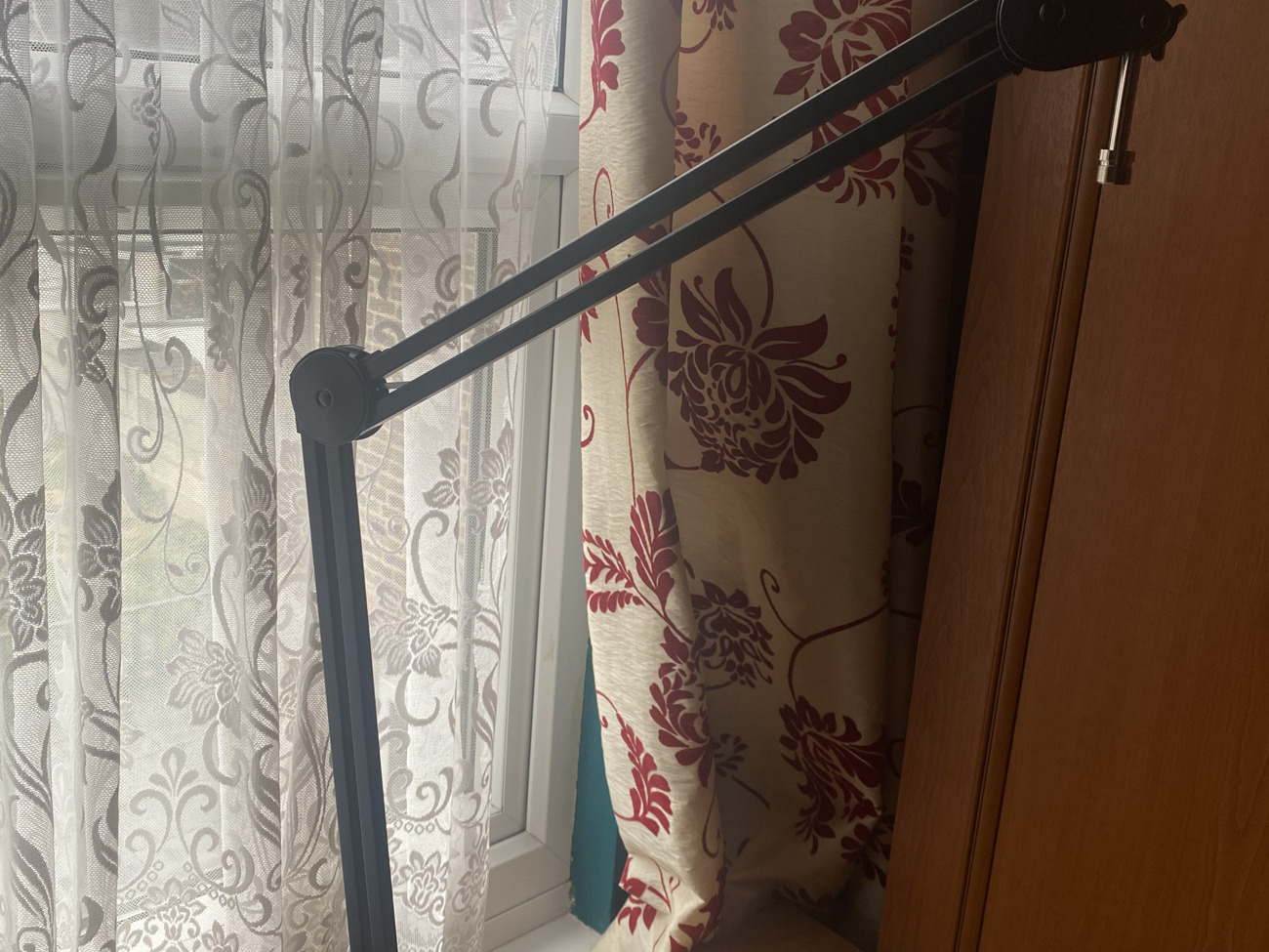 Desk boom arm for microphone 
