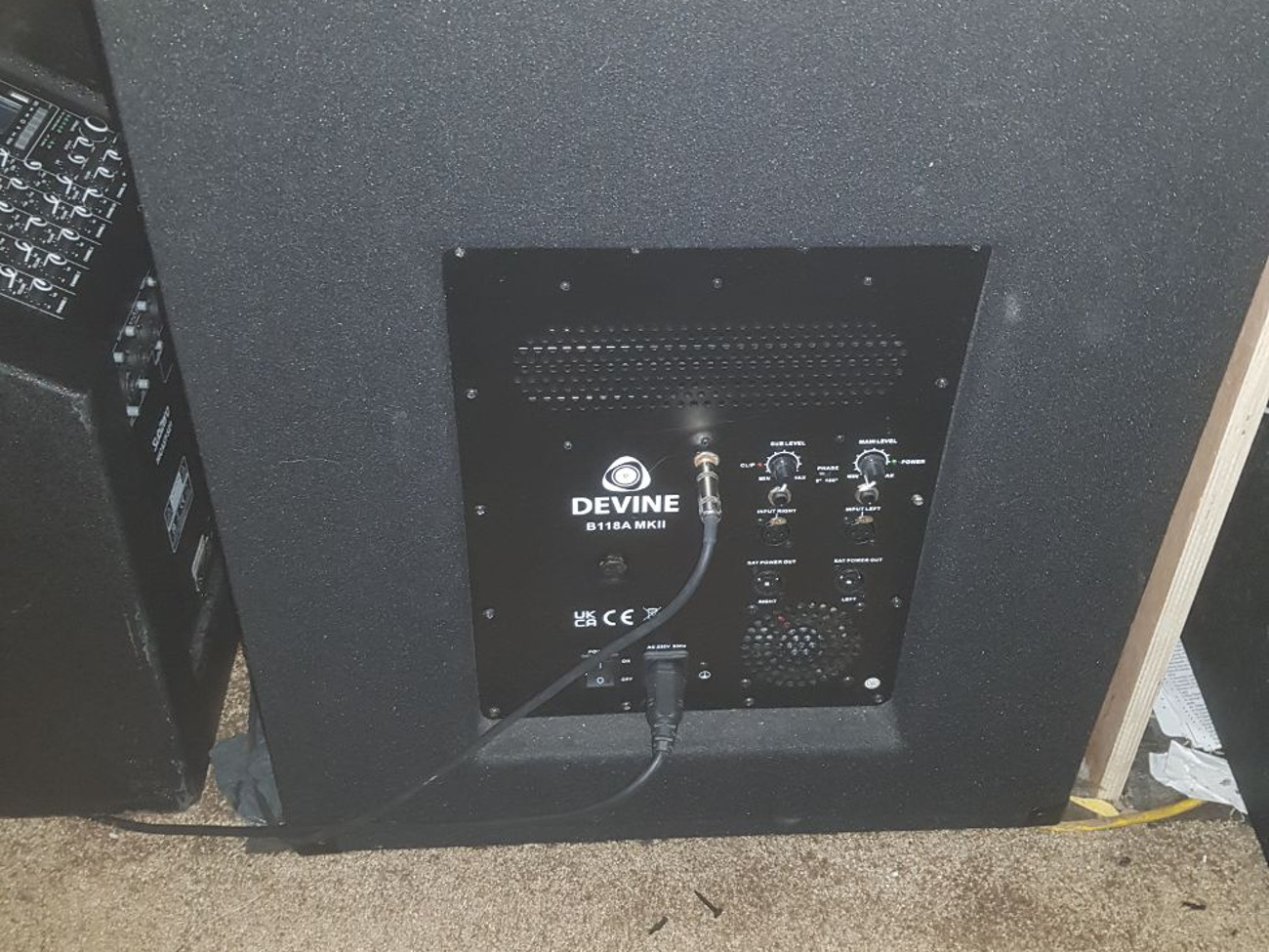 Devine b118a mkii sub