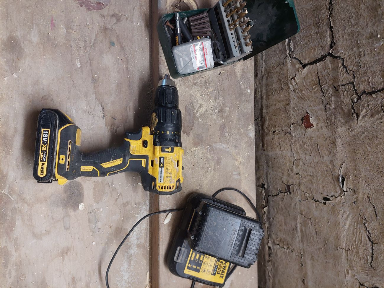 Dewalt brushless power drill with charger and drill bits