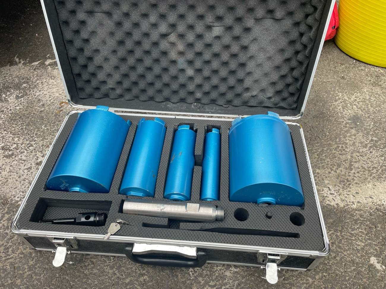 Diamond core drill bit set