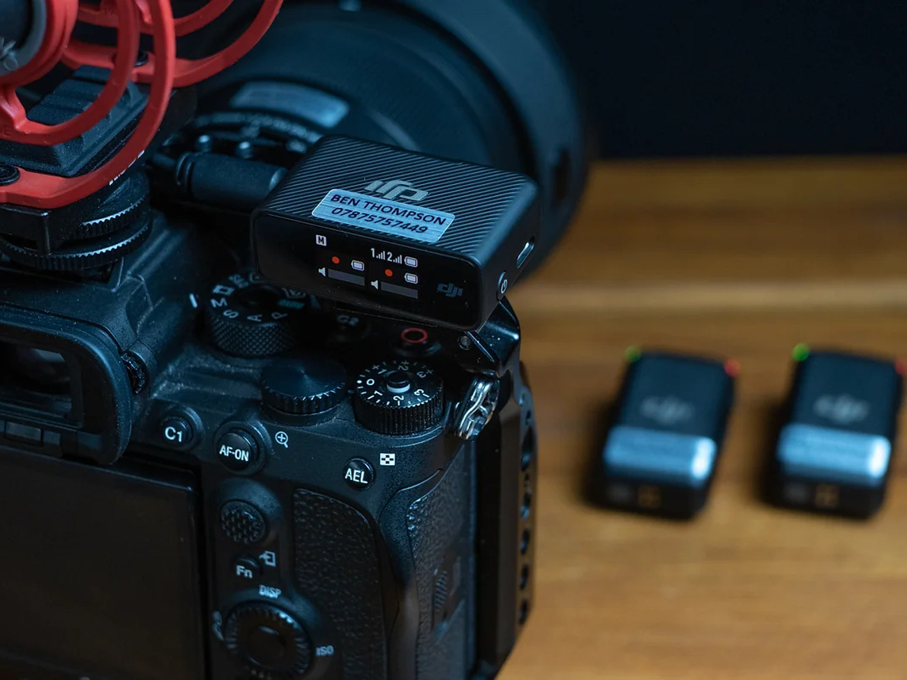 Dji dual wireless audio kit - two lapel mics