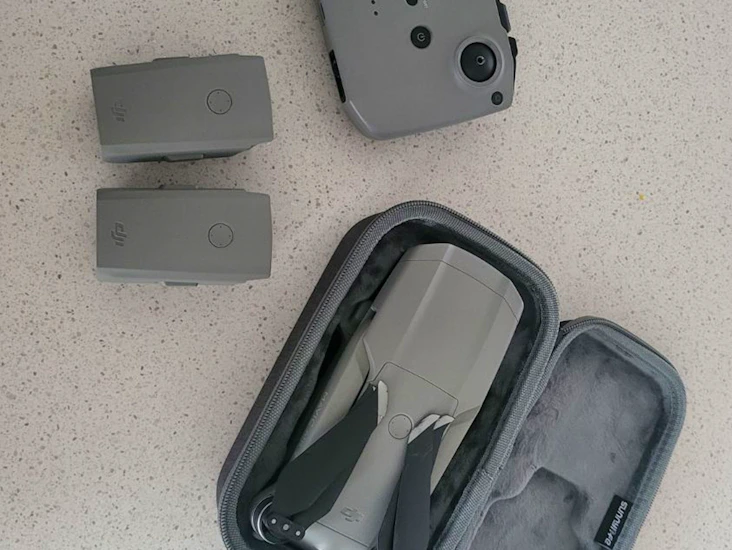Dji mavic air 2 fly more combo