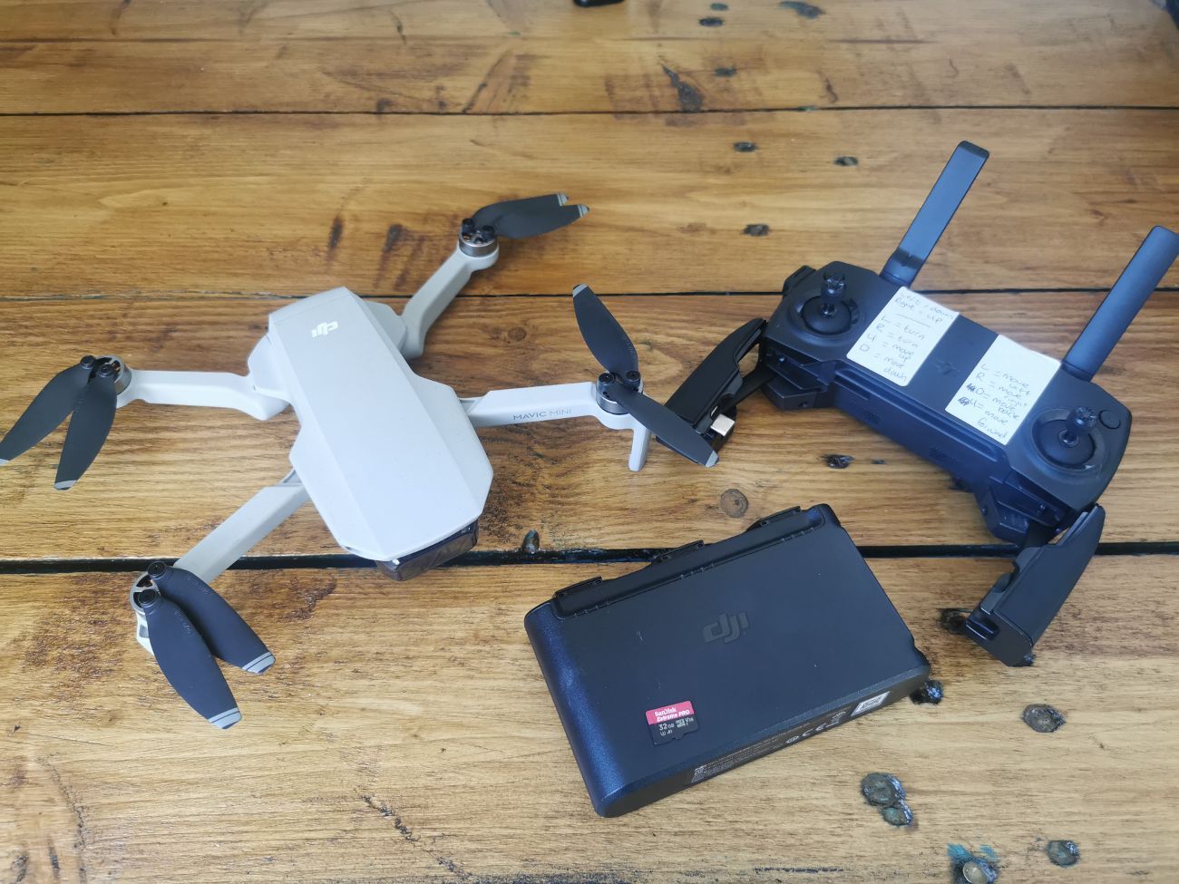 Dji mavic mini drone