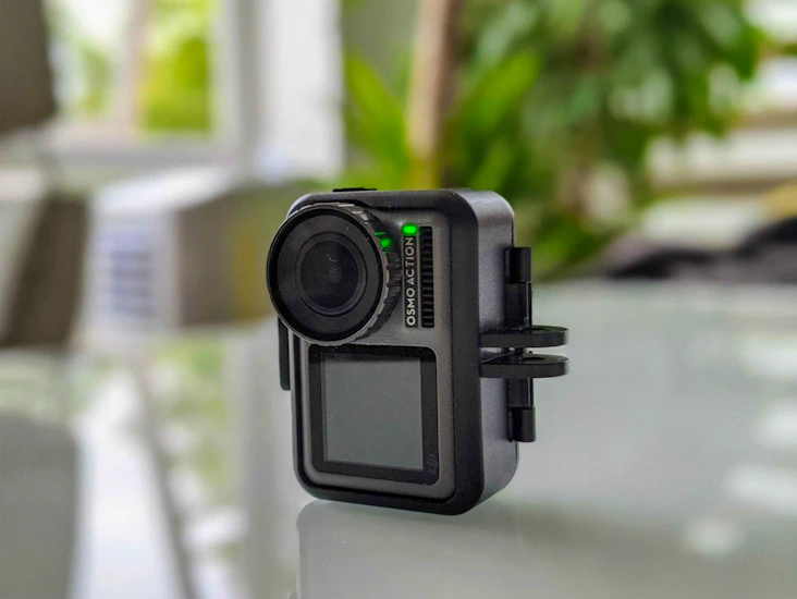 Dji osmo action + 128gb micro sd card