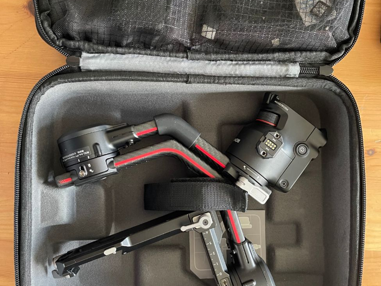 Dji ronin rs2 pro combo // raven eye + focus motor