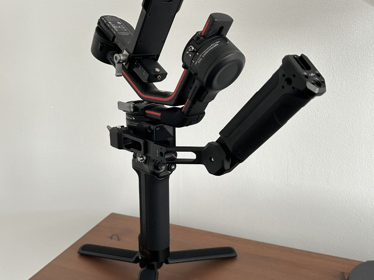 Dji ronin s 2 gimbal + side handle