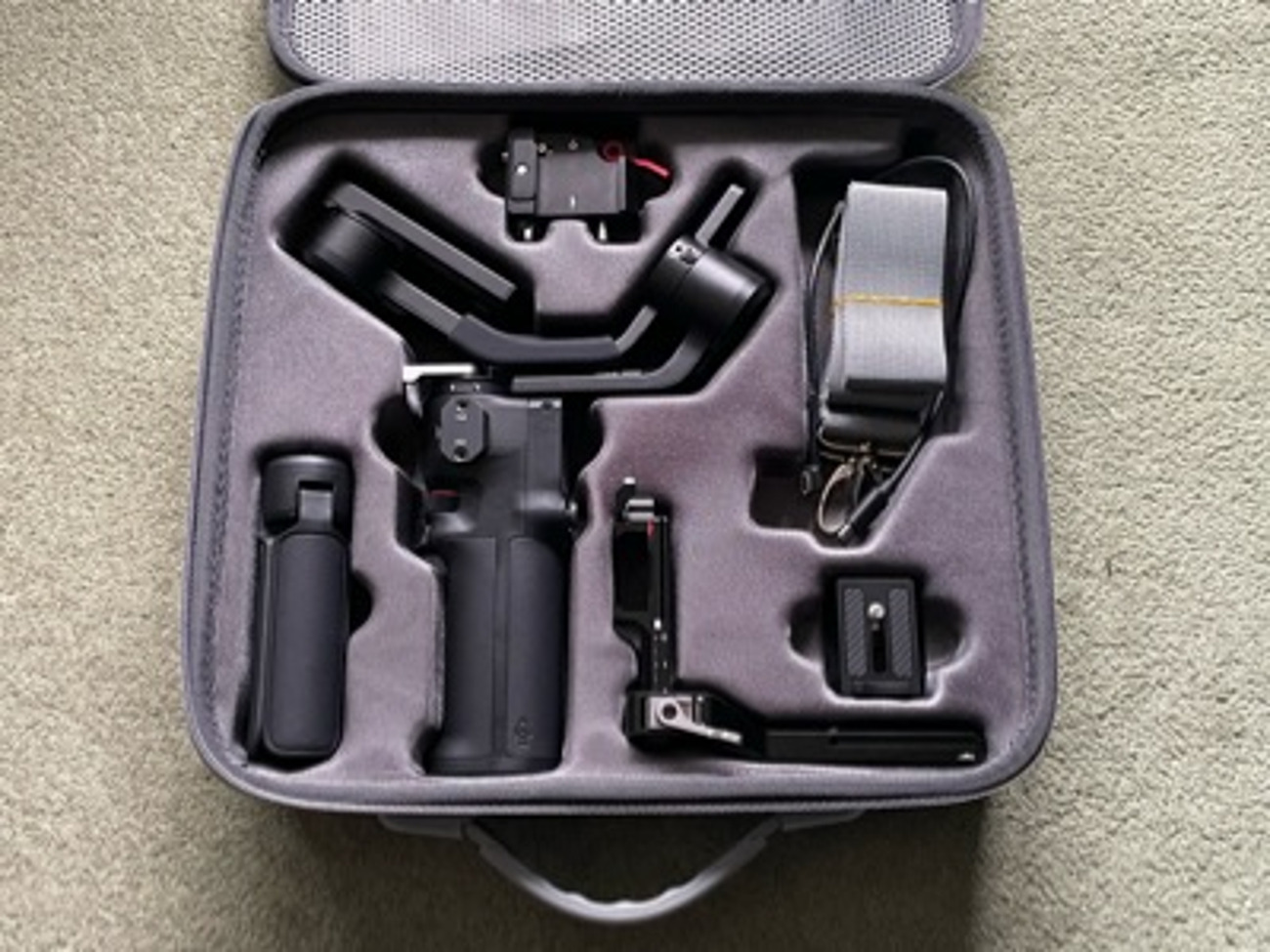Dji rs 3 mini gimbal 