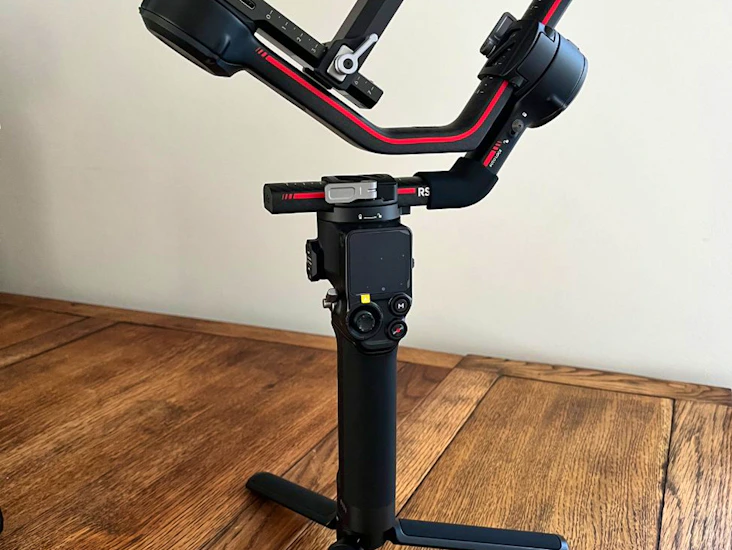 Dji ronin rs 3 pro gimbal