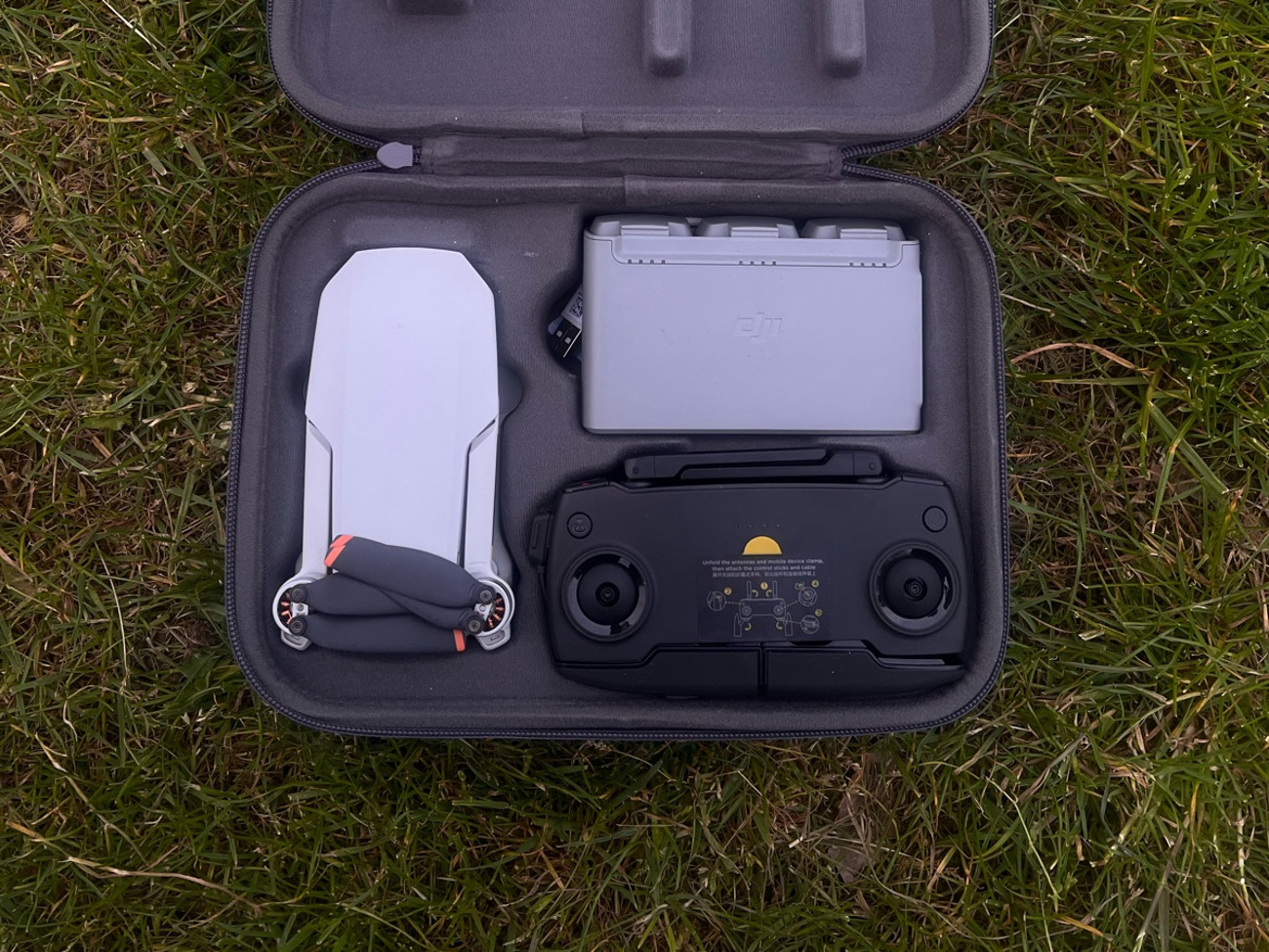 Dji se mini fly + fly more combo kit