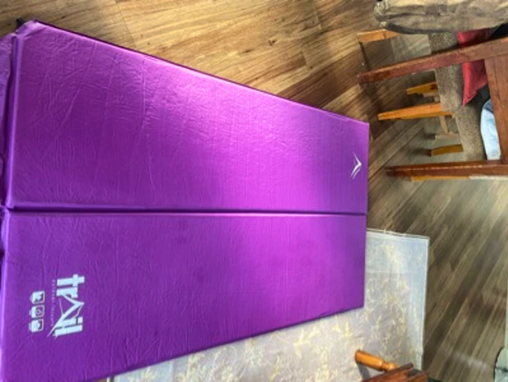 Double self inflating sleep mat