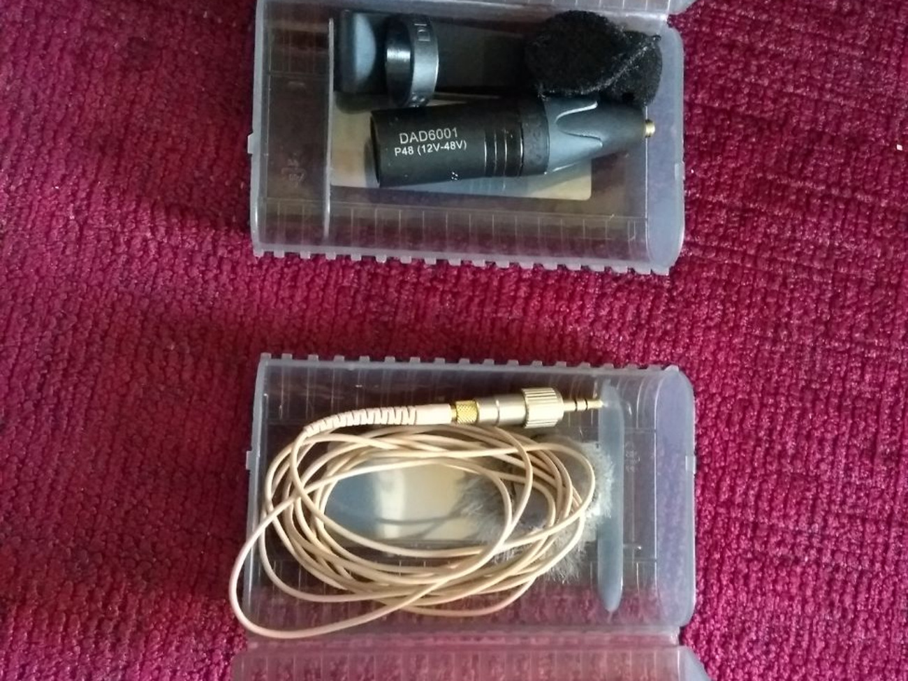 Dpa 4061 microphone with mini jack and xlr adapters