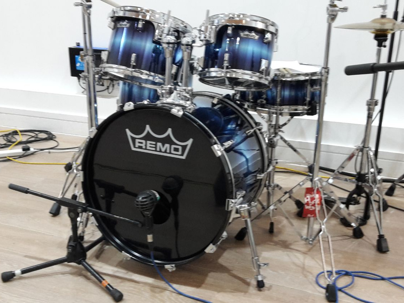 Drum kit remo mastertouch