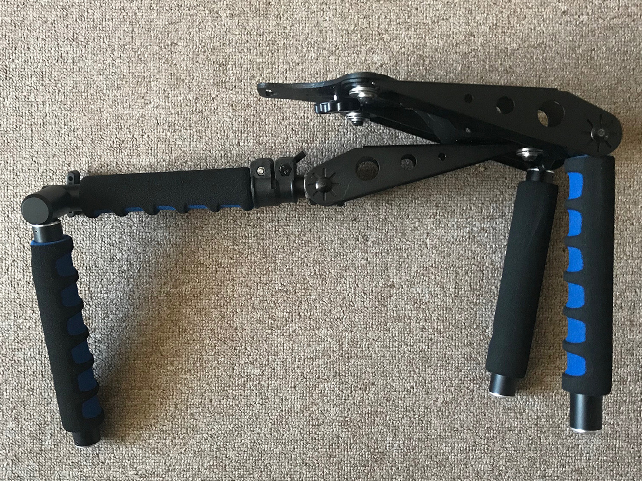 Dslr shoulder mount