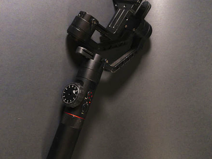 Dslr stabilizer that works with any dslr. crane 2 by zihiyun