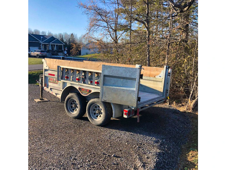 Dump trailer - 5' x 10' - 7,000 lbs