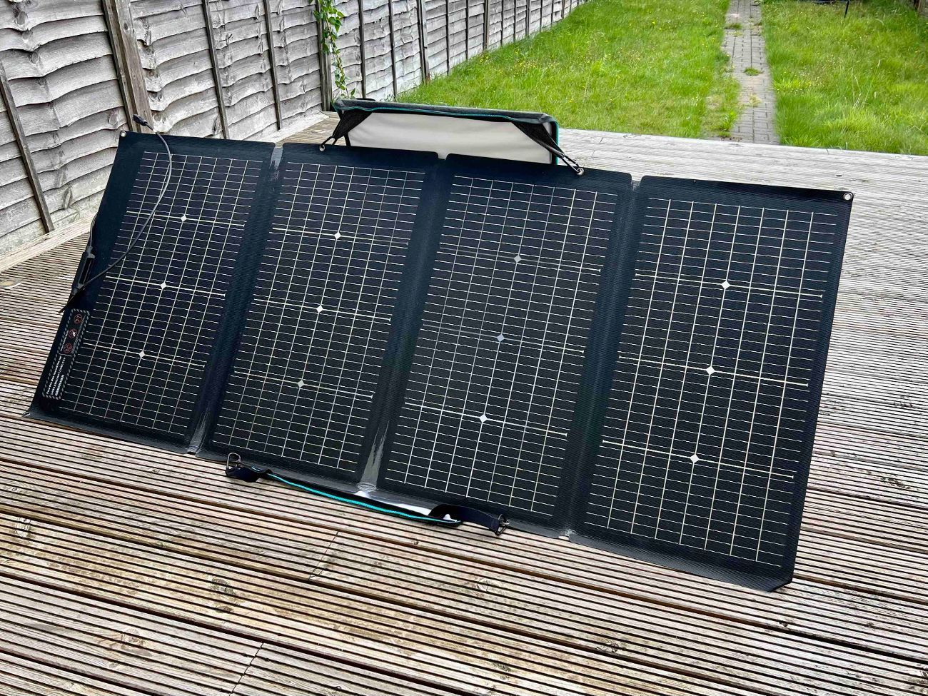 Ecoflow 220w bifacial solar panel