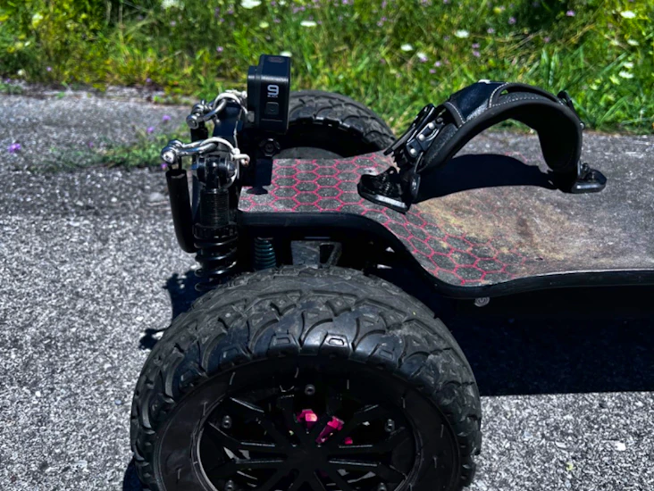 Ecomobl m24 pro awd electric off at