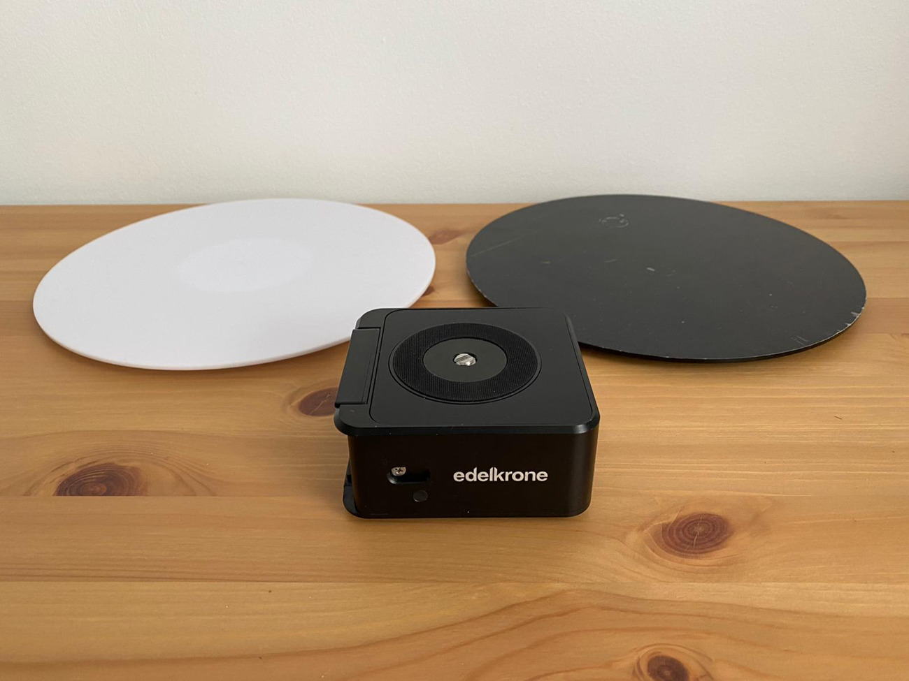 Edelkrone turntable kit with headone