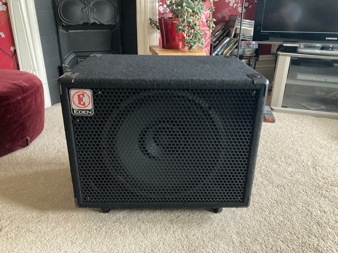 Eden ex115 4 ohm bass cabinet