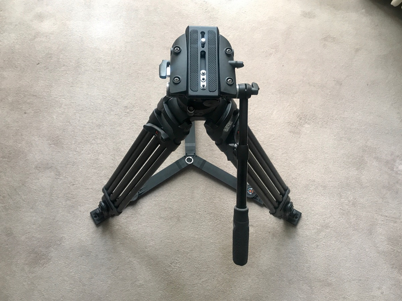 E-image gh-15 tripod 100mm bowl + carbon fibre legs