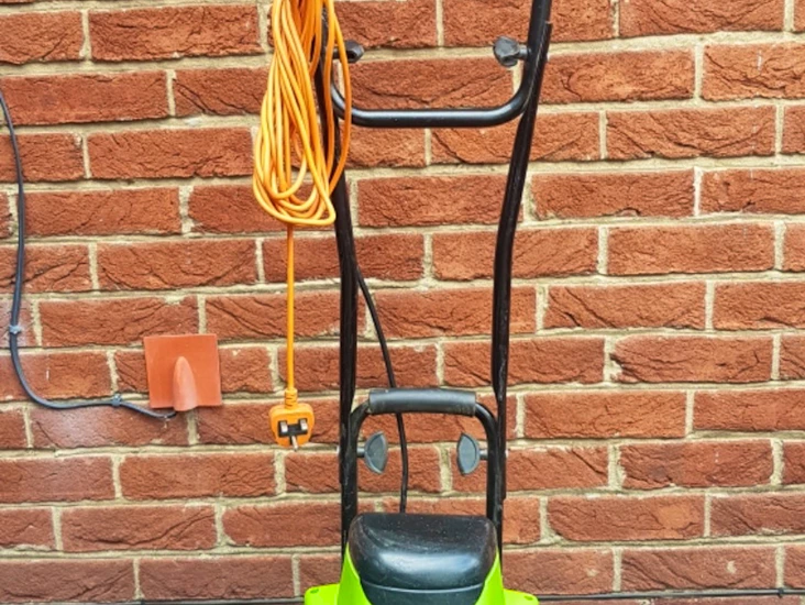 Electric soil tiller rotavator