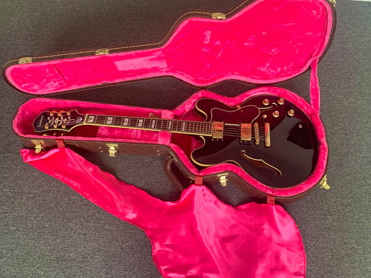 Epiphone sheraton ii pro in ebony (electric guitar)