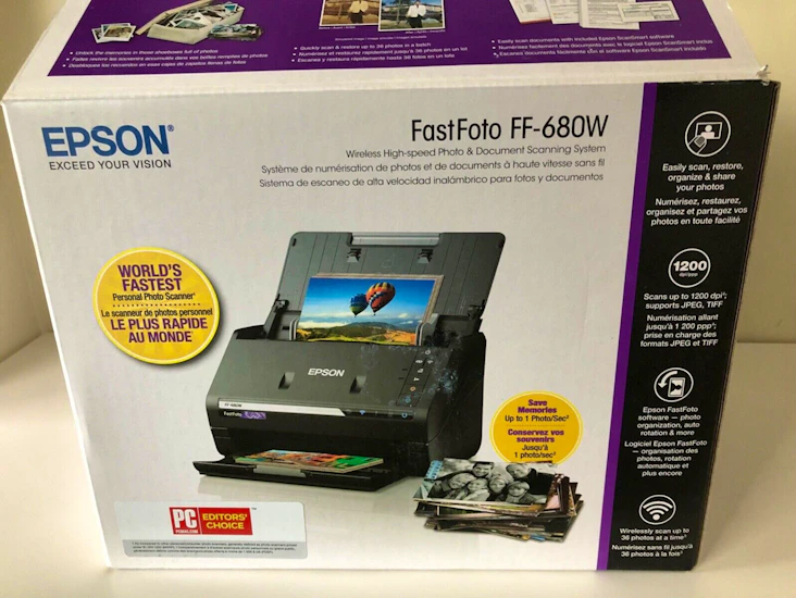 Photo and document scanner/ scan many photos in minutes!