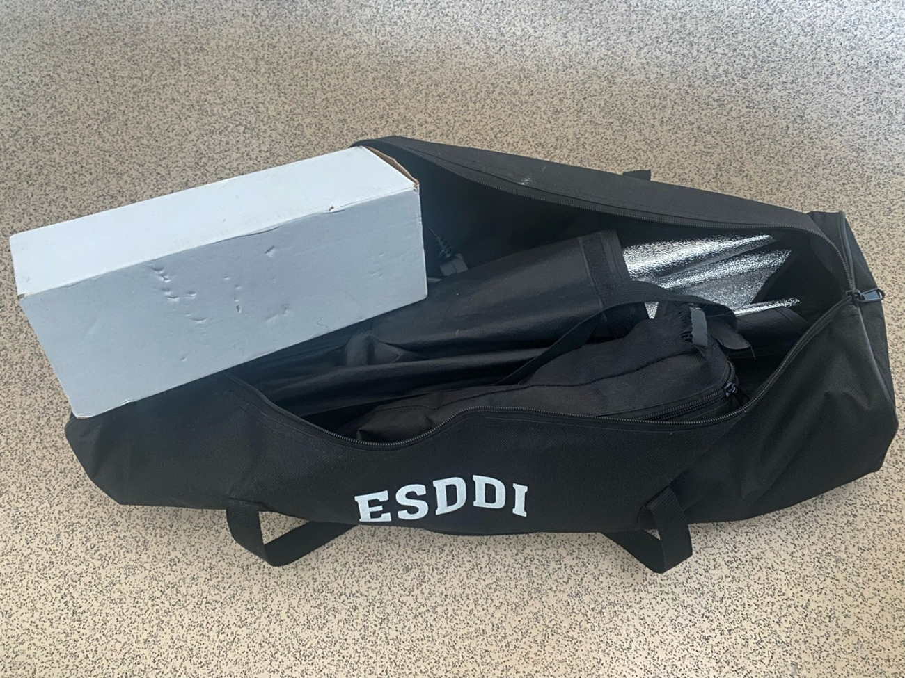 Esddi softbox light 