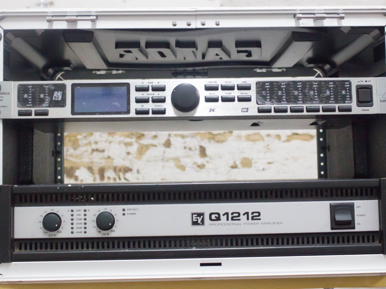 Rent EV Q1212 Amplifier from Vicmaylee P, Killingbeck & Seacroft, Leeds for  £120/day