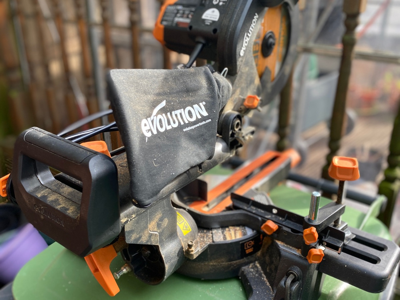 Evolution 210mm mitre saw