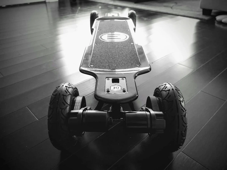 Evolve - carbon gt all terrain - electric skateboard