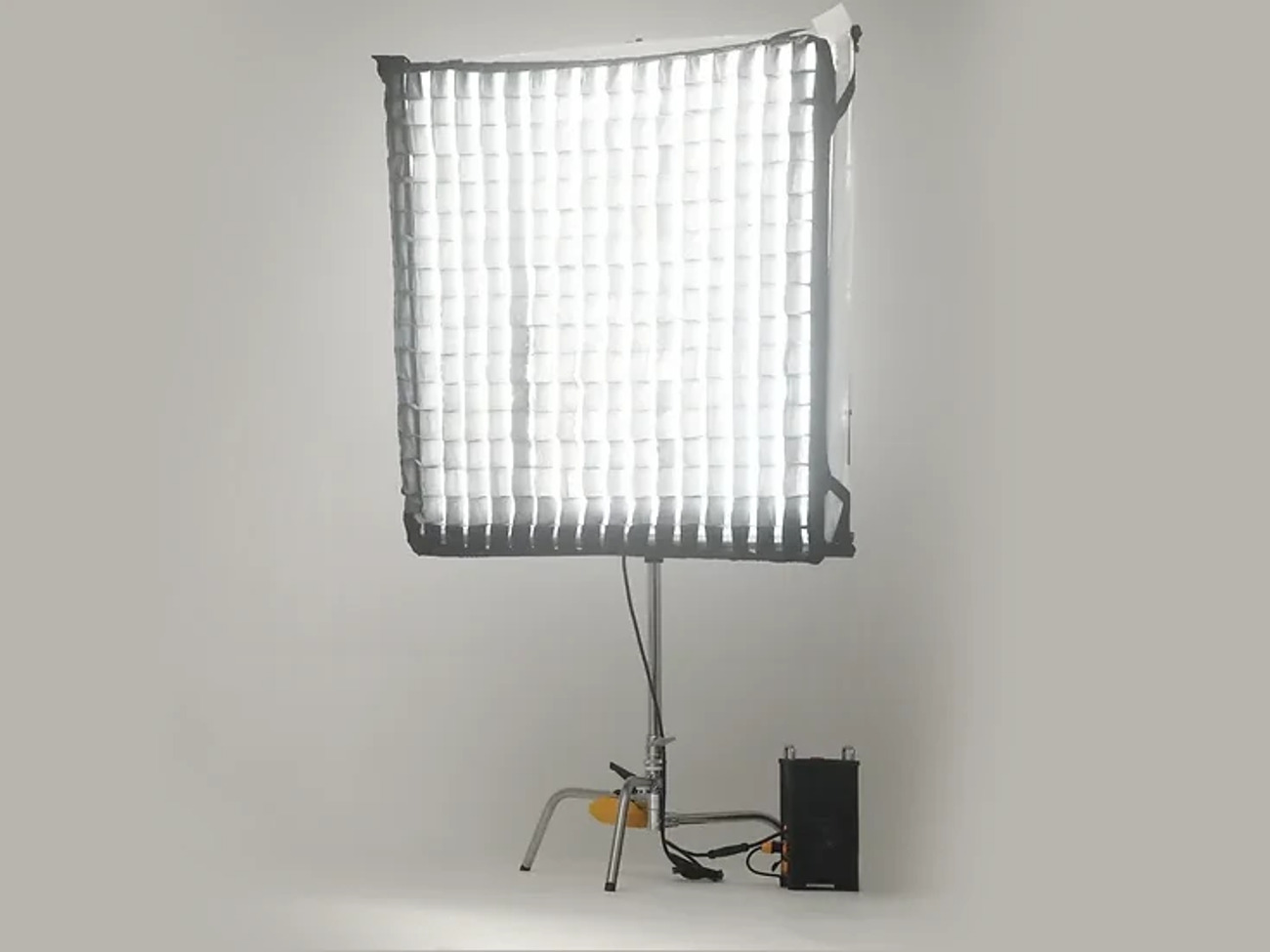 Falconeyes 4ft 680w rx-120tdx iii bicolour led litemat flex
