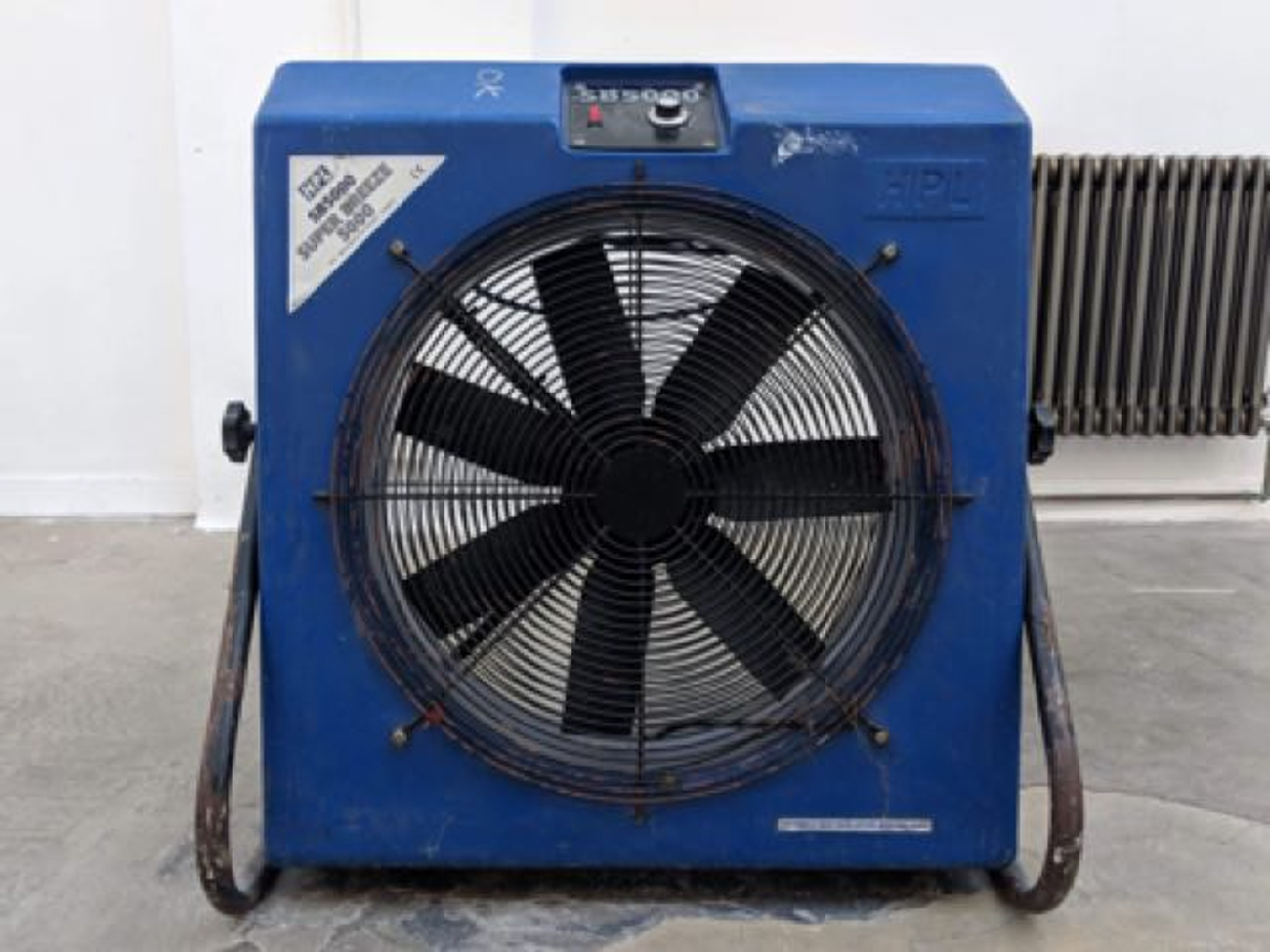 Stage fan industrial wind machine