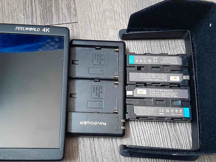 Feelworld 4k field monitor