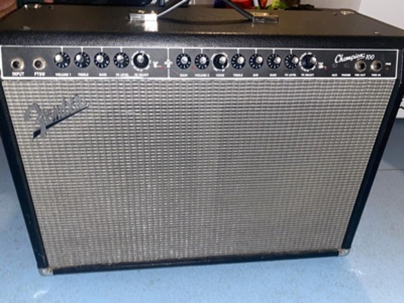 Fender champion 100 2x12 combo 