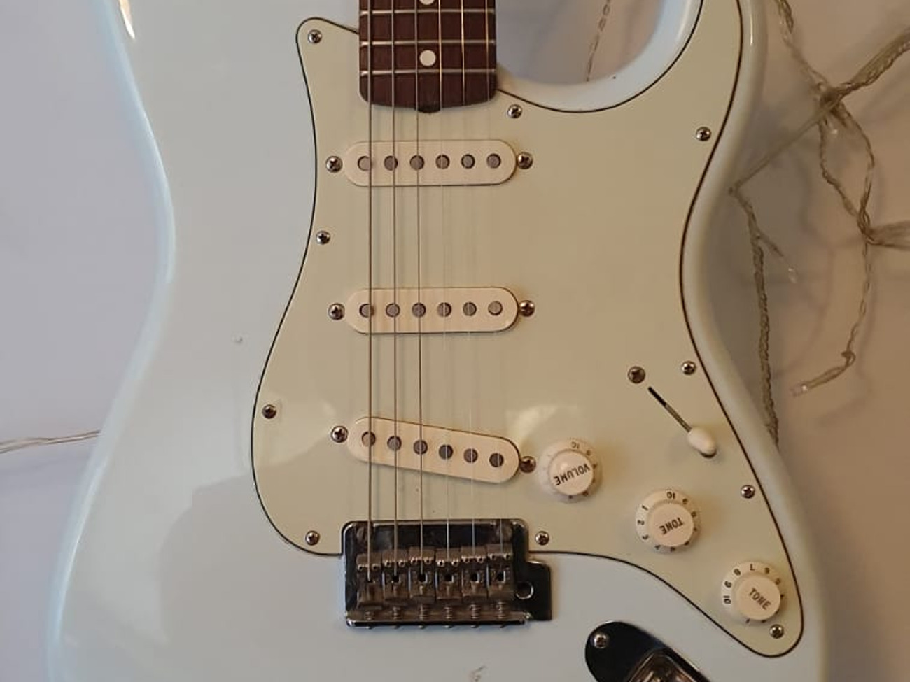 Electric guitar fender stratocaster sky blue made in mexico