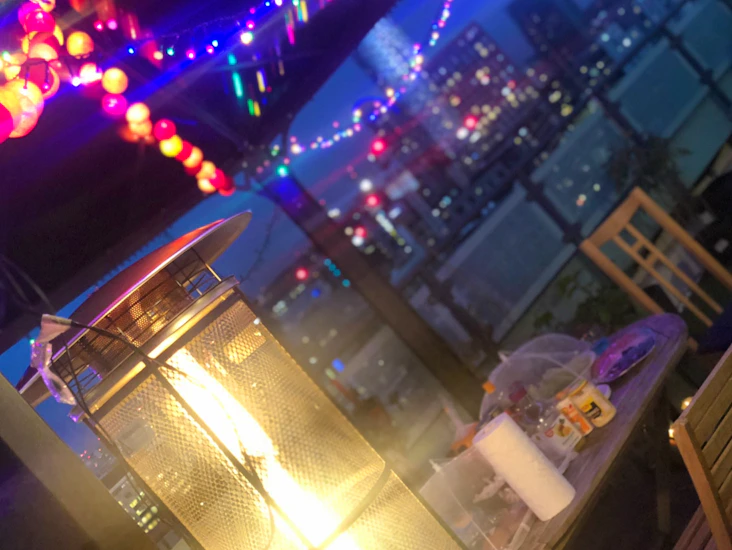 Flame patio heater + gas