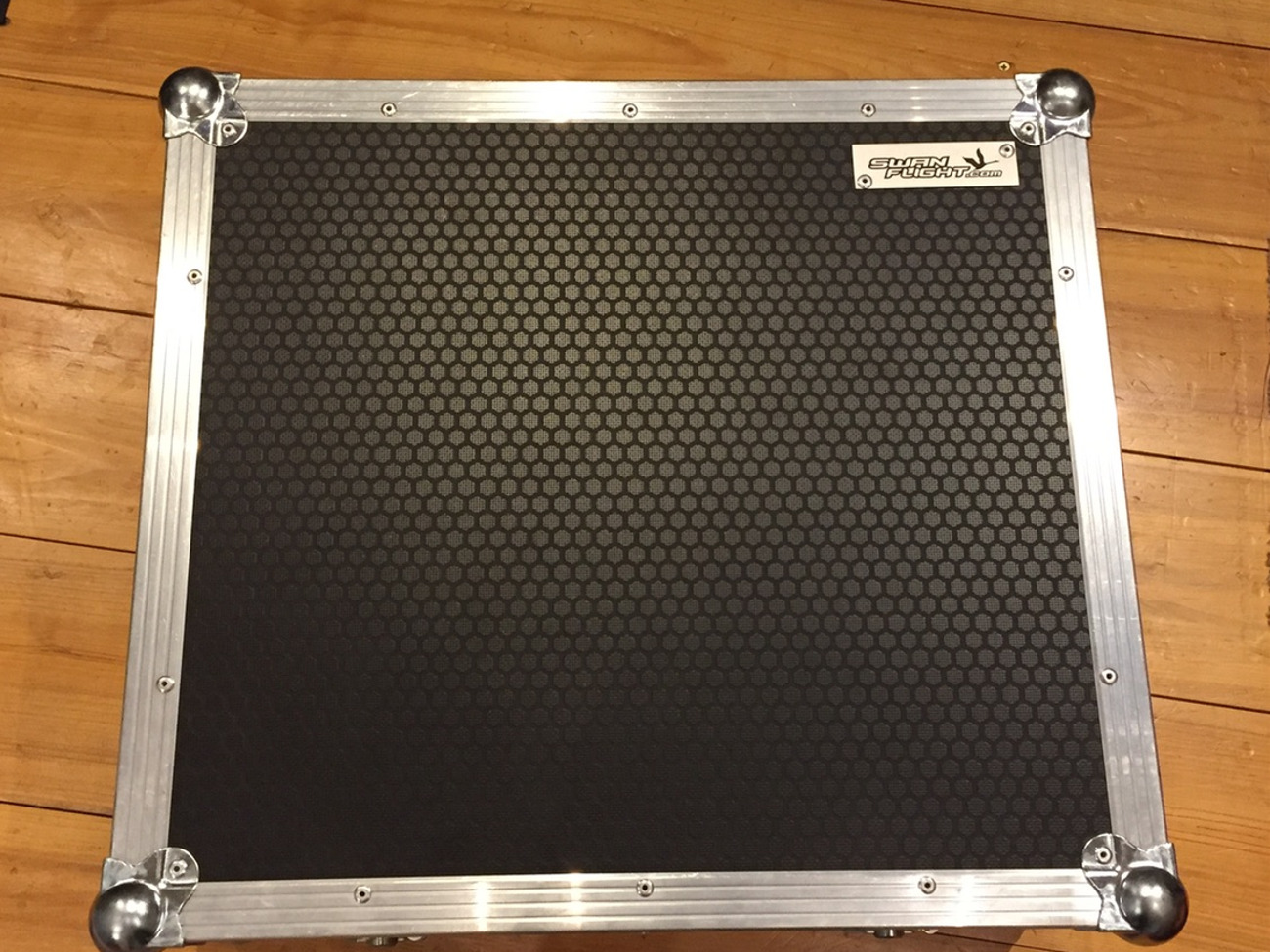 Flight case for allen & heath qu16