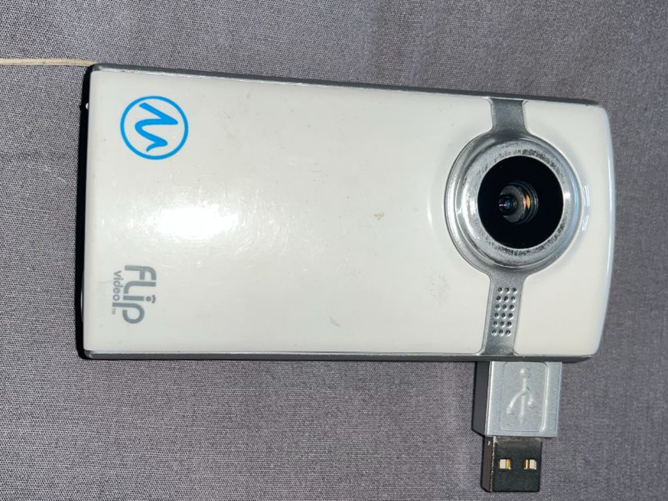 Flip 2nd generation hd camera