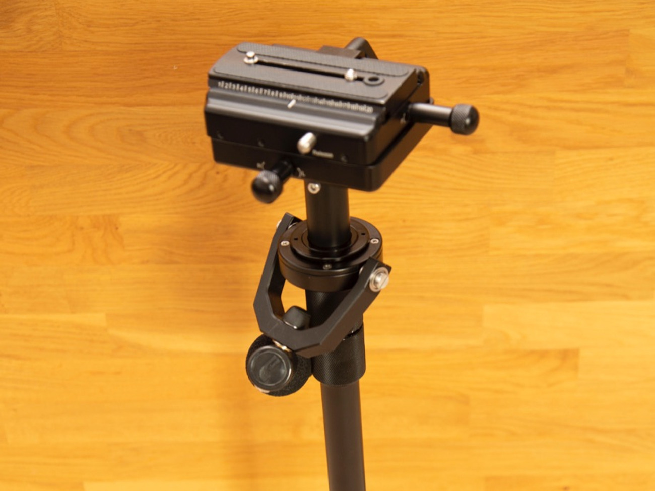 Flycam redking camera stabilizer + galaxy dual arm & vest